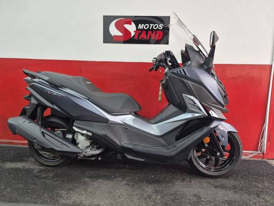 DAFRA CRUISYM 300 DAFRA CRUISYM 300